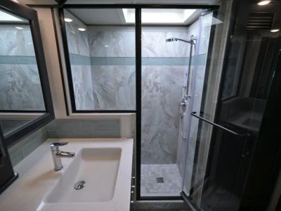2026 Fleetwood DISCOVERY LXE - Photo 41