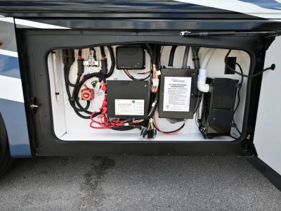 2026 Fleetwood DISCOVERY LXE - Photo 49