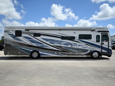 2026 Fleetwood DISCOVERY LXE - Photo 60