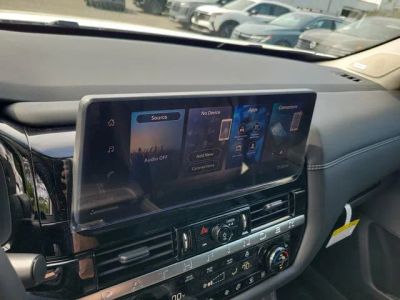 2026 Nissan Pathfinder — photo 15 view