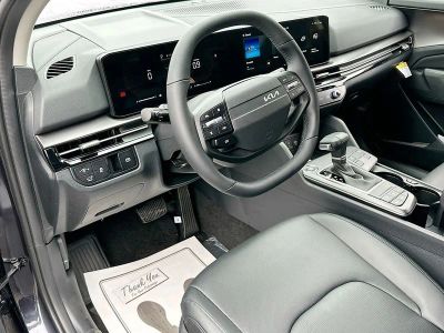 2026 Kia Sportage — photo 9 view