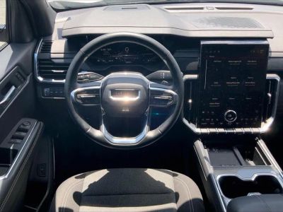 2025 GMC Acadia — detail view
