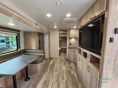 2022 Winnebago Industries Towables Minnie - Photo 9