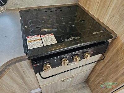 2022 Winnebago Industries Towables Minnie - Photo 16