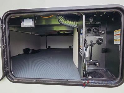 2027 Forest River RV Sabre — photo 8 view