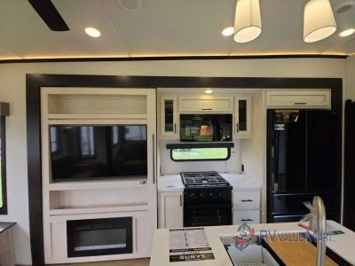2027 Forest River RV Sabre — photo 14 view
