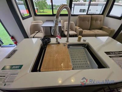 2027 Forest River RV Sabre — photo 17 view