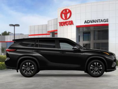 2026 Toyota Highlander - Photo 14