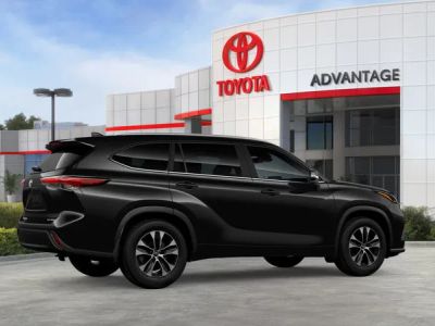 2026 Toyota Highlander - Photo 13