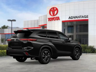 2026 Toyota Highlander - Photo 12