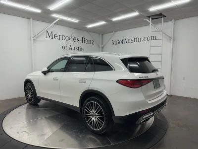 2026 Mercedes-Benz GLC — detail view