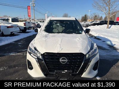 2024 Nissan Kicks SR - Photo 4