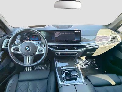2024 BMW X5 — photo 17 view