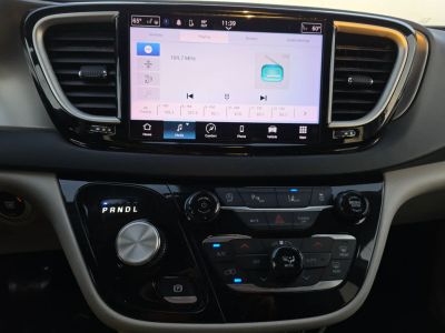 2023 Chrysler Pacifica - Photo 9