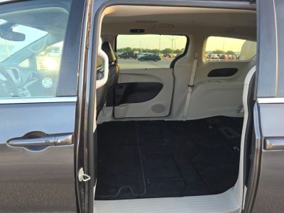 2023 Chrysler Pacifica - Photo 8