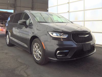 2023 Chrysler Pacifica - Photo 5
