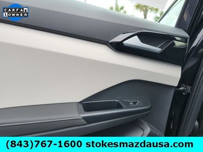 2025 Volkswagen Taos - Photo 17
