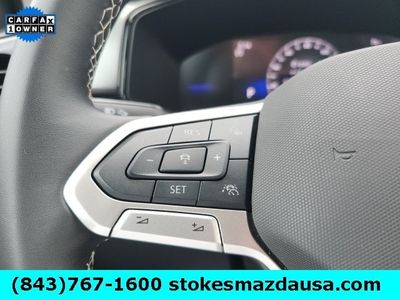 2025 Volkswagen Taos - Photo 3
