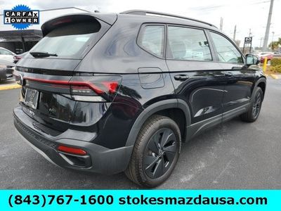 2025 Volkswagen Taos - Photo 6