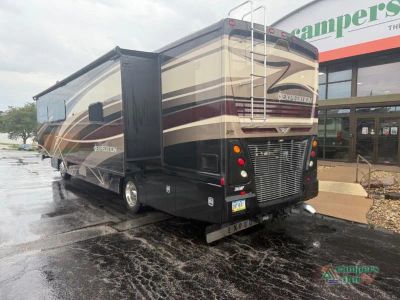 2016 Fleetwood RV Expedition — rear three-quarter view