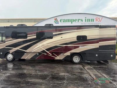 2016 Fleetwood RV Expedition — photo 10 view