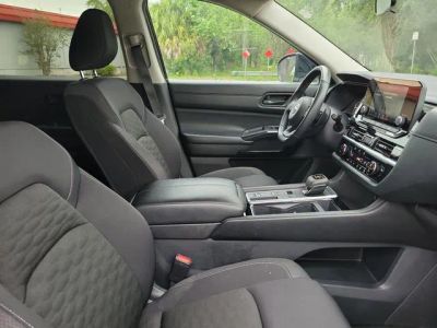 2024 Nissan Pathfinder — photo 36 view