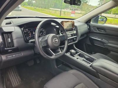 2024 Nissan Pathfinder — photo 13 view