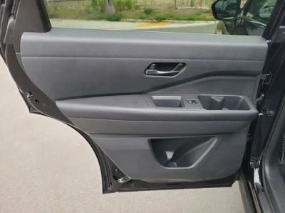2024 Nissan Pathfinder — photo 31 view