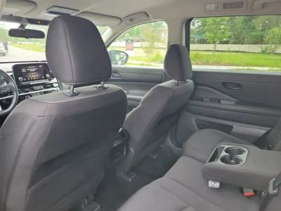 2024 Nissan Pathfinder — photo 29 view