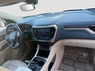 2023 GMC Acadia — photo 32 view