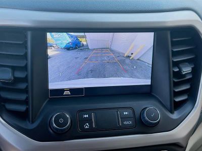 2023 GMC Acadia — photo 12 view