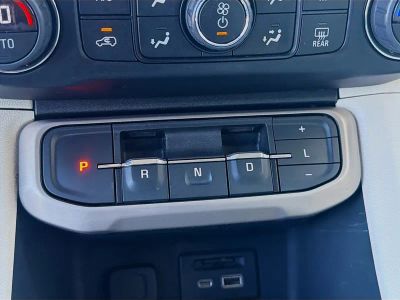 2023 GMC Acadia — photo 14 view