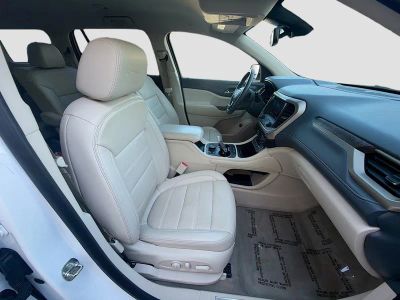 2023 GMC Acadia — photo 31 view