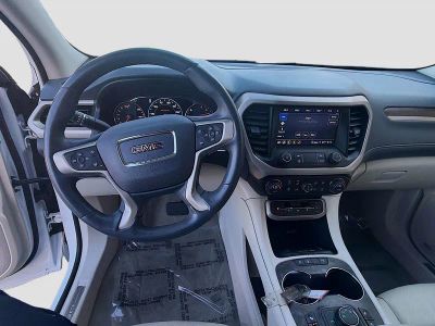 2023 GMC Acadia — photo 8 view