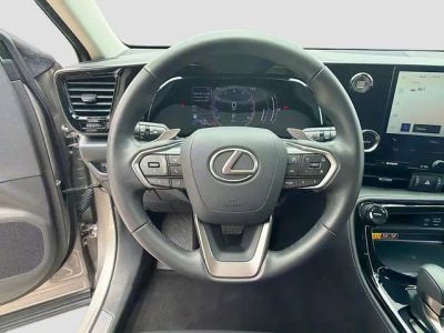 2025 Lexus NX — photo 39 view