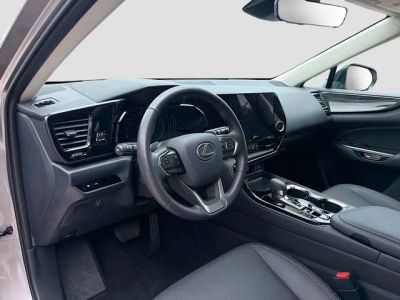 2025 Lexus NX — photo 25 view