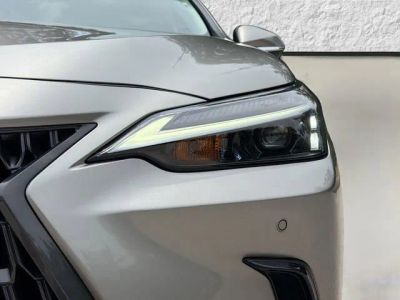 2025 Lexus NX — photo 9 view
