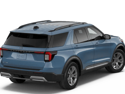 2026 Ford Explorer — photo 13 view