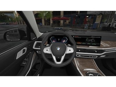 2026 BMW X7 xDrive40i - Photo 13