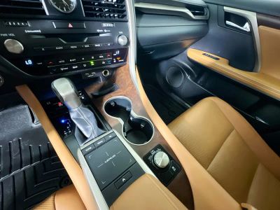 2022 Lexus RX — photo 22 view