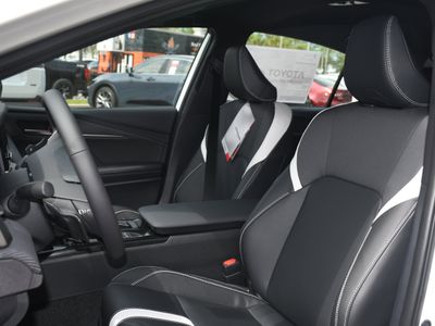 2026 Toyota Camry — photo 7 view