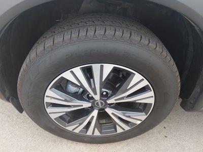 2023 Nissan Rogue — photo 10 view