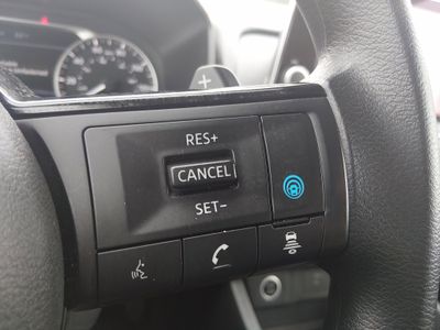 2023 Nissan Rogue — photo 12 view
