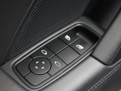 2024 Porsche 911 - Photo 18