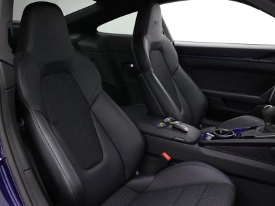 2024 Porsche 911 - Photo 39