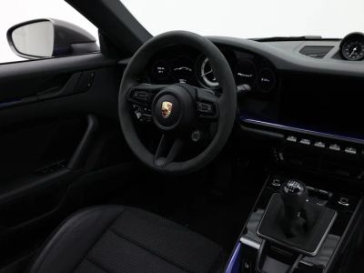 2024 Porsche 911 - Photo 38