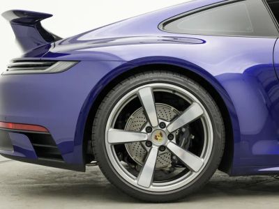 2024 Porsche 911 - Photo 6