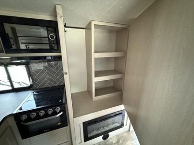 2022 Coachmen RV Apex Ultra-Lite - Photo 17