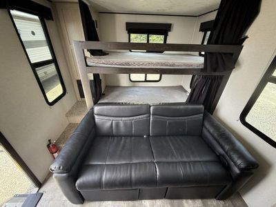 2022 Coachmen RV Apex Ultra-Lite - Photo 9