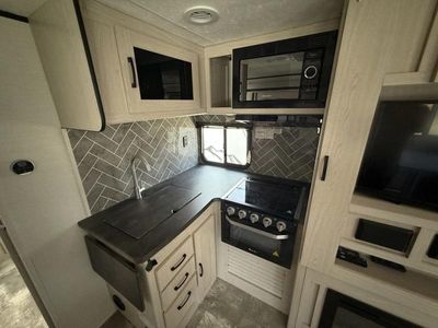 2022 Coachmen RV Apex Ultra-Lite - Photo 15